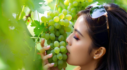 梦见吃葡萄是什么意思 梦见吃葡萄是什么意思