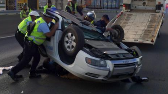 梦见开车翻车 梦见开车翻车