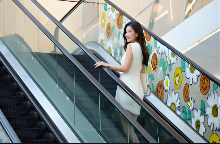 梦见坐电梯 梦见坐电梯