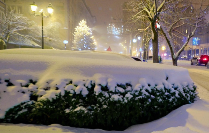 女性梦见下雪了是什么征兆  女性梦见下雪了是什么征兆